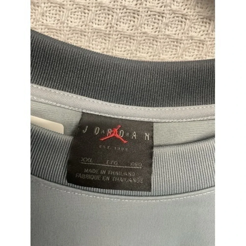 Jordan Legacy AJ4 Gray Logo Long Sleeve T-Shirt Top Men 2XL Thailand